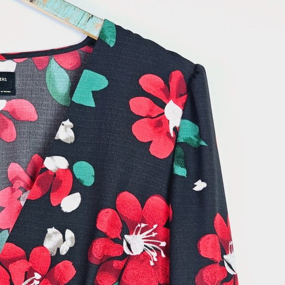 Urban Outfitters UO Michelle Plunging Long Sleeve Mini Dress, M, NWOT - Picture 4 of 14